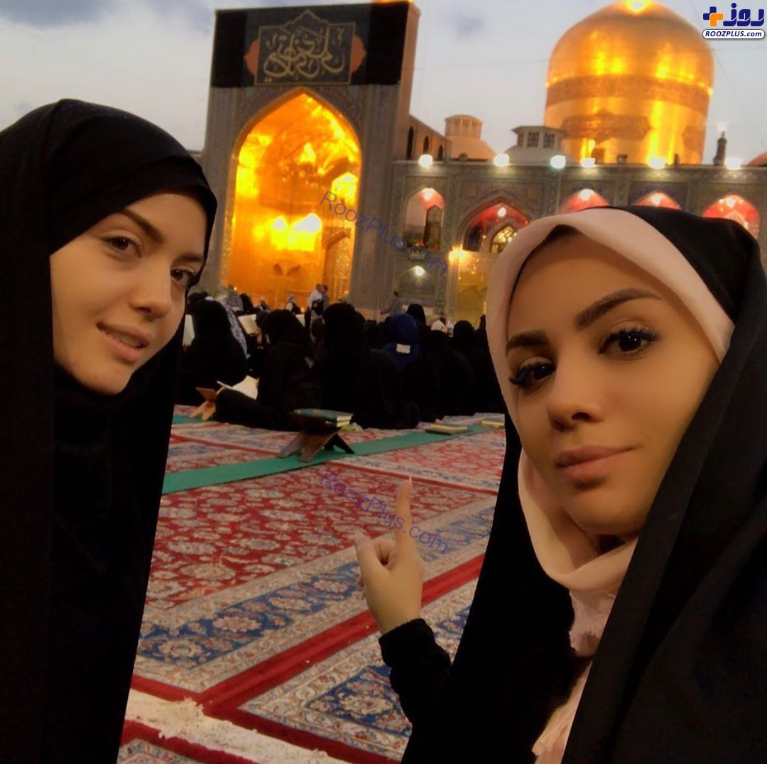 عکس/مبینا نصیری نفس‌های آخر صفر را در حرم امام رضا(ع) استشمام می‌کند