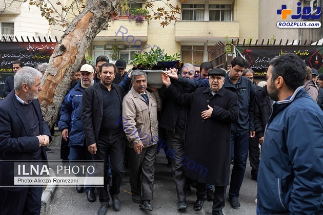 حضور سخنگوی دولت در تشییع پیکر مدیرمسئول روزنامه عصر اقتصاد +عکس