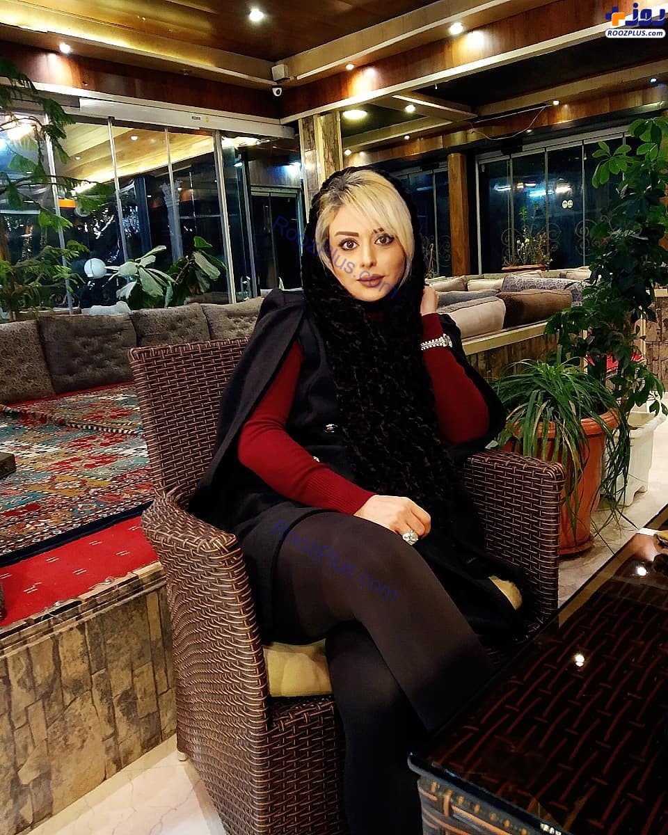 کافه‌نشینی زهرا اویسی +عکس