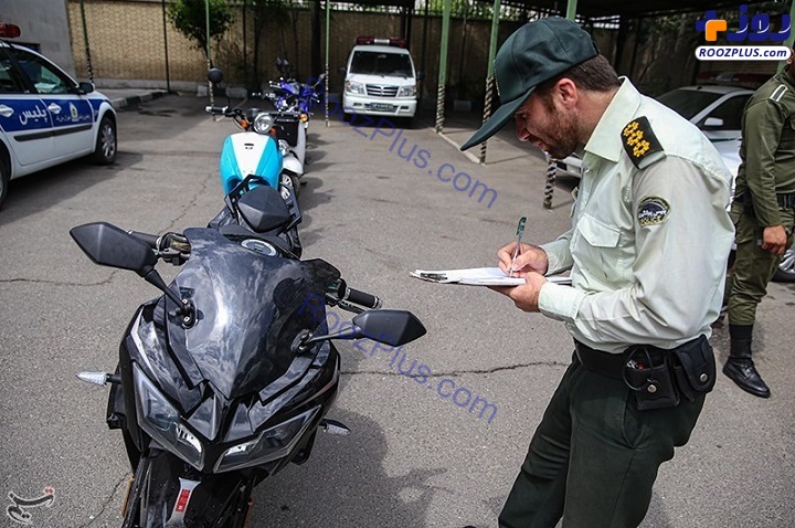 کشف موتور سیکلت های قاچاق در تهران + تصاویر
