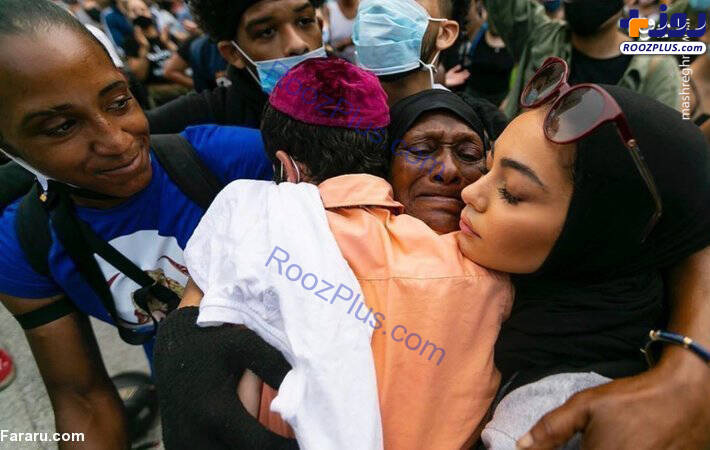بازداشت دختر مسلمان در تظاهرات آمریکا +عکس