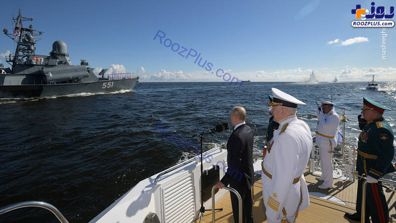 پوتین در مراسم روز نیروی دریایی روسیه