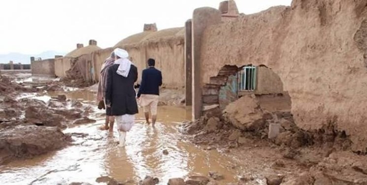 جاری شدن سیل و بهمن در افغانستان جان ۱۱ نفر را گرفت