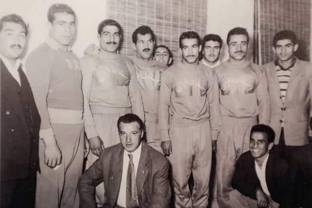 کادوی همسر کشتیگیر آمریکایی برای غلامرضا تختی کادوی همسر کشتیگیر آمریکایی برای غلامرضا تختی