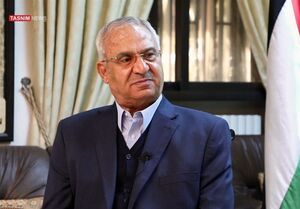 حاج قاسم برد موشک‌های ما را از ۲ کیلومتر به ۲۵۰ کیلومتر رساند
