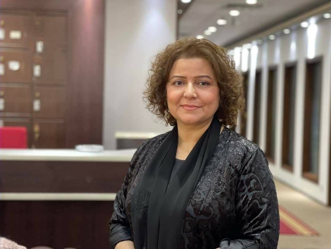 نخستین نشست پارلمان جدید عراق با تاخیر چندباره؛ صدری‌ها کفن‌‌پوش آمدند