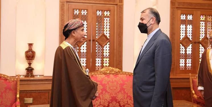 دیدار امیرعبداللهیان با معاون سلطان عمان و همتای عمانی در مسقط