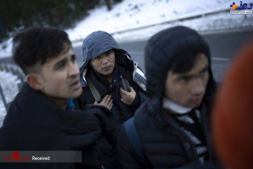 سفر افغان‌ها از میان کوه‌های برفی آلپ به سوی زندگی جدید در اروپا +عکس