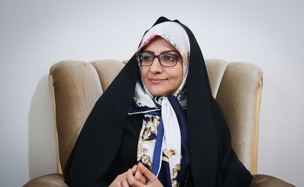 همسر شهید رضائی نژاد مشاور امور زنان و خانواده سازمان انرژی اتمی شد
