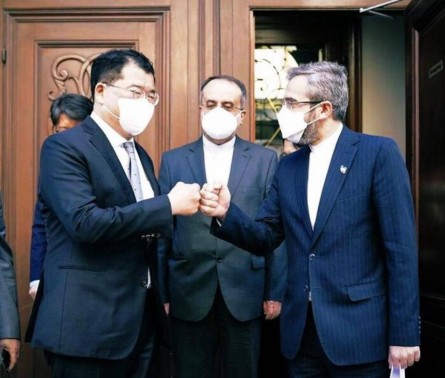 مذاكرات هیات بانکی و نفتی ایران در سئول برای بازپس گیری  اموال مسدود شده