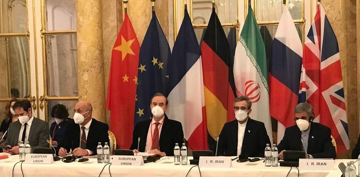 واکنش اولیانوف به اظهارنظر نفتالی بنت درباره مذاکرات وین