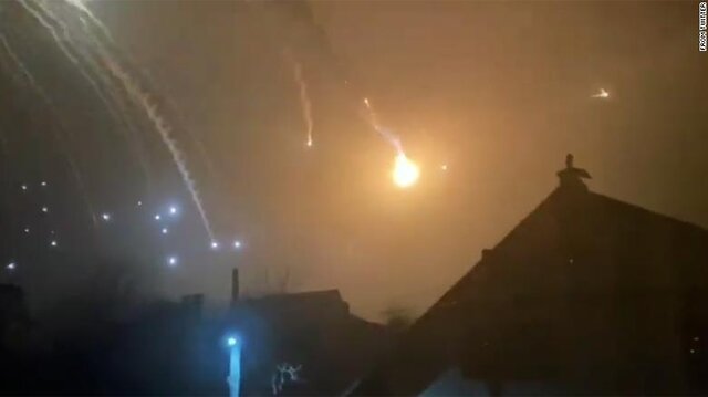 نبرد شدید در خارکف/ انفجار خط لوله گاز و یک پایانه نفتی در اوکراین/ تحریم‌های جدید علیه مسکو/ غرب به دنبال حذف روسیه از سوییفت