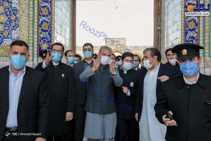 عکس/ تشرف وزیر امور خارجه پاکستان به حرم رضوی