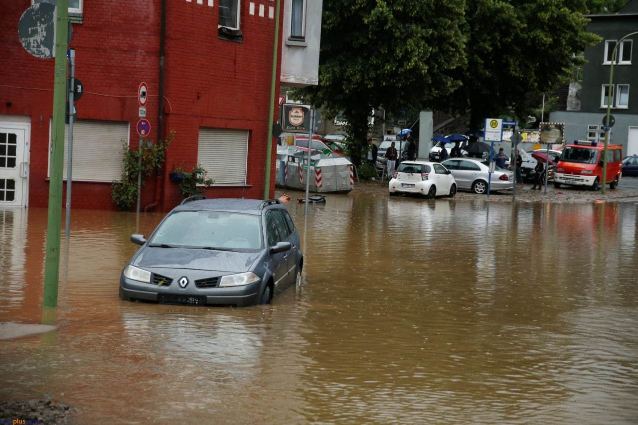 سیل در آلمان و حداقل 30 مفقودی بر اثر فروریختن 6 خانه