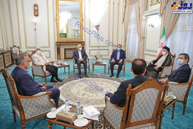 برای اولین بار؛ جلسه رئیس جمهور منتخب با دیگر کاندیدای انتخابات +عکس