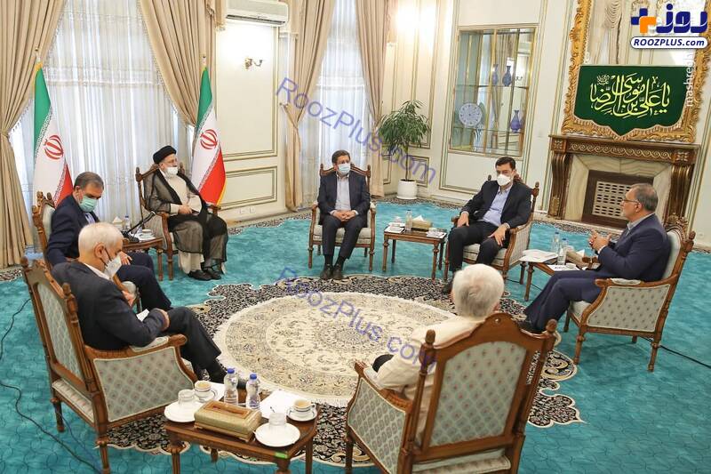 برای اولین بار؛ جلسه رئیس جمهور منتخب با دیگر کاندیدای انتخابات +عکس