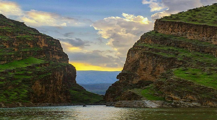 تنگهای که قدمت آن به هزاره سوم پیش از میلاد میرسد! تنگهای که قدمت آن به هزاره سوم پیش از میلاد میرسد!