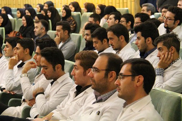ظرفیت پذیرش دستیاری پزشکی اعلام شد/ تغییر شرایط مصاحبه ۲ رشته