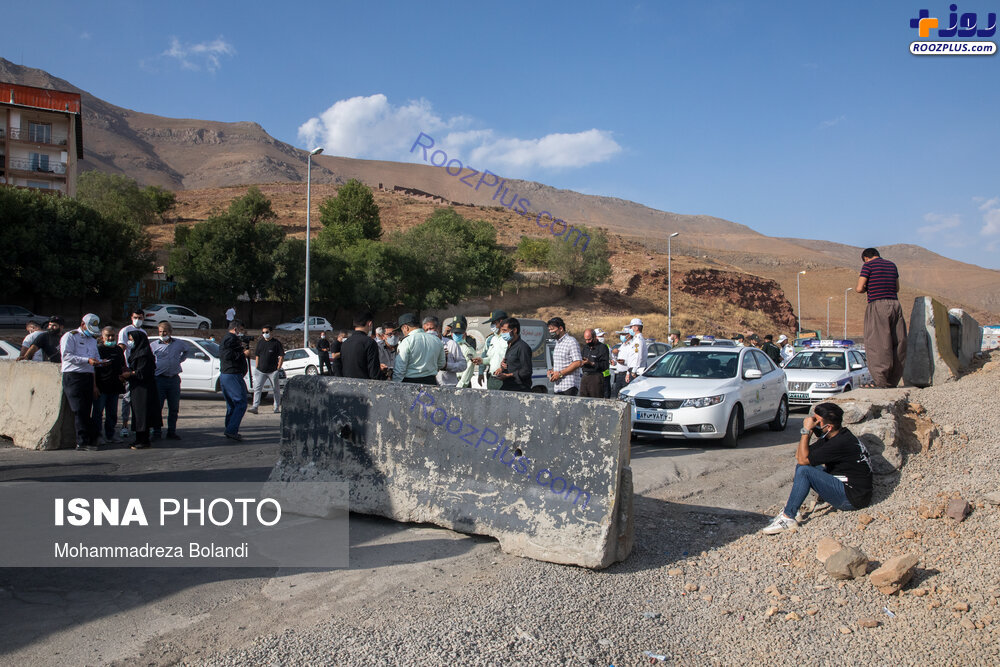 هموطنانی که در ورودی جاده هراز منتظرند پلیس برود! +عکس
