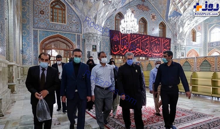 تشرف فرمانده نیروی دریایی ارتش پاکستان به حرم مطهر رضوی +تصاویر