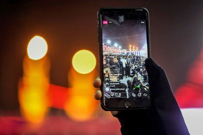 واکنش سخنگوی کمیسیون فرهنگی مجلس نسبت به عدم خدمات رسانی اپراتورهای همراه در اربعین/ در ارائه خدمات به مسافرین اربعین خساست به خرج ندهید