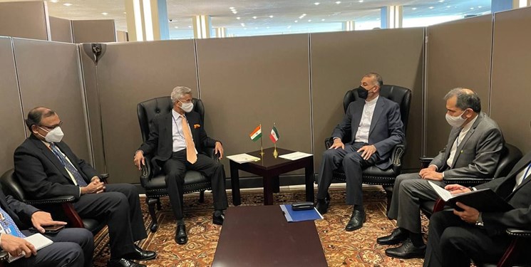 جایشانکار اعلام کرد: آمادگی هند برای ارسال فوری واکسنهایی که به ایران تعهد داده بود جایشانکار اعلام کرد: آمادگی هند برای ارسال فوری واکسنهایی که به ایران تعهد داده بود