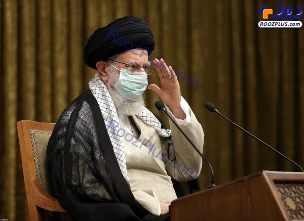 تصاویری جالب توجه از احترام نظامی رهبر معظم انقلاب