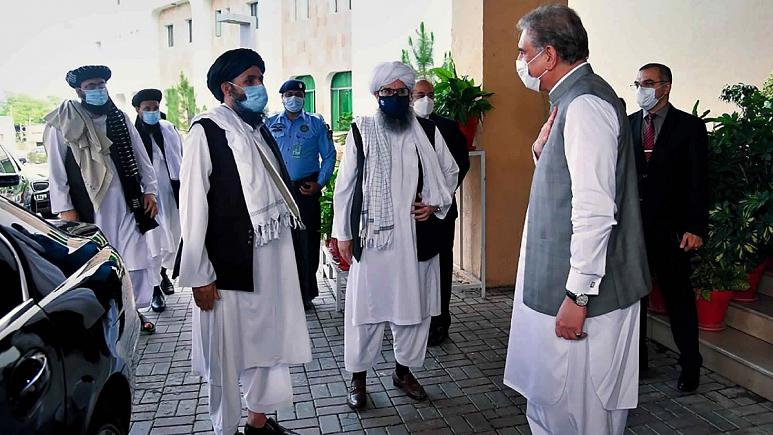 تشکیل «شورای عالی مقاومت ملی» توسط رهبران احزاب افغانستان با هدف مبارزه با طالبان / امرالله صالح: تصمیمات سیاسی طالبان در دوحه و راهبرد‌های نظامی در پاکستان اتخاذ می‌شوند