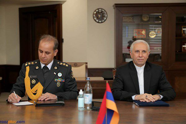 وزیر دفاع ارمنستان سفیر ایران را در جریان اوضاع منطقه قرار داد
