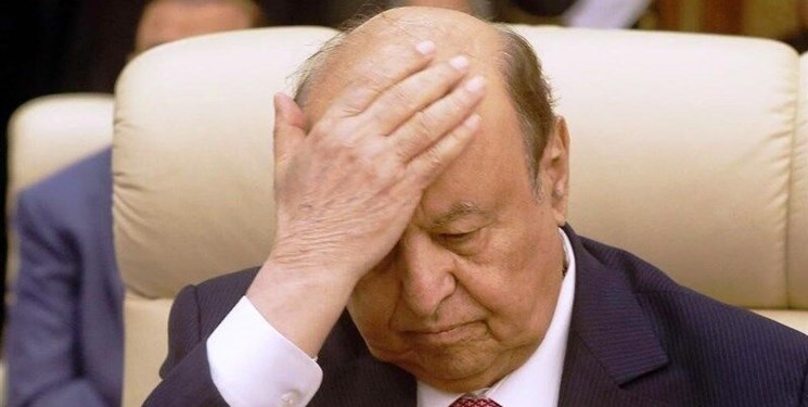 وبگاه یمنی: هادی تحت بازداشت خانگی آل سعود از قدرت عزل شد