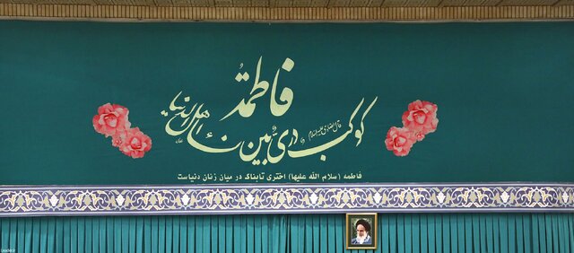 دیدار جمعی از مداحان و شاعران اهل‌ بیت‌ با رهبر انقلاب