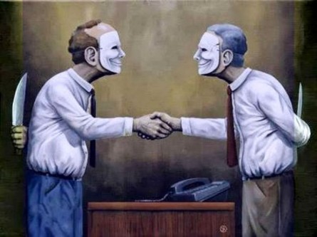 کمبود عزت نفس چه می کند؟/ وقتی دشمن را دوست می بینید