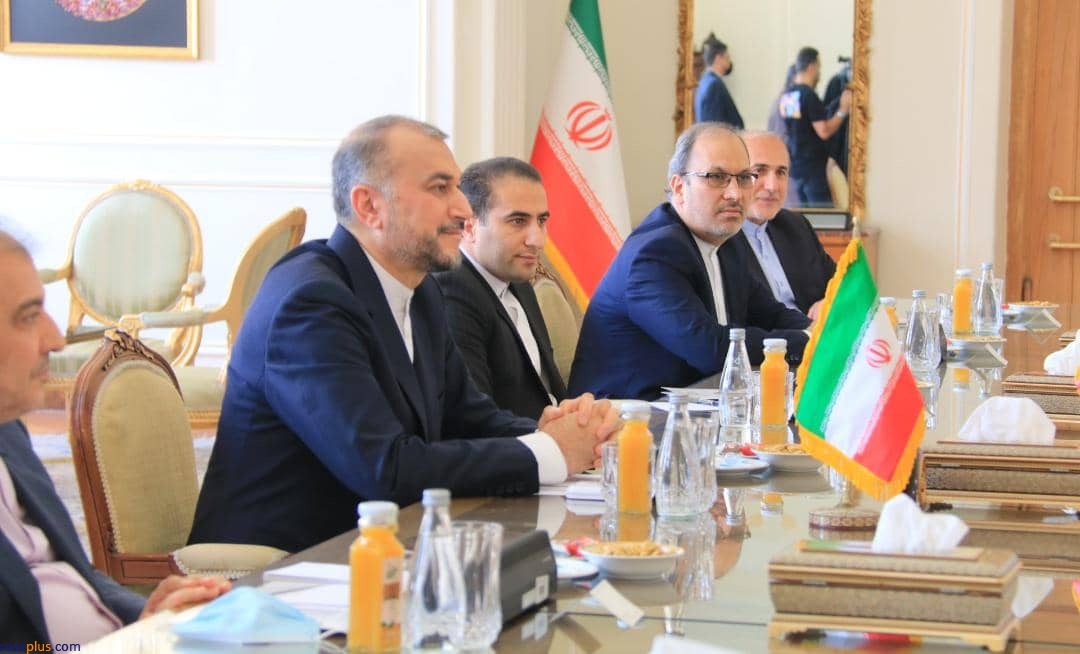 امیرعبداللهیان: نگرانی‌های امنیتی ترکیه در شمال سوریه باید از طریق سیاسی حل و فصل شود/ فیصل مقداد: هیچ چیزی نمی‌تواند استقلال و حاکمیت سوریه را تهدید کند