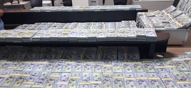 کشف ۱۰ میلیون دلار تقلبی در تهران