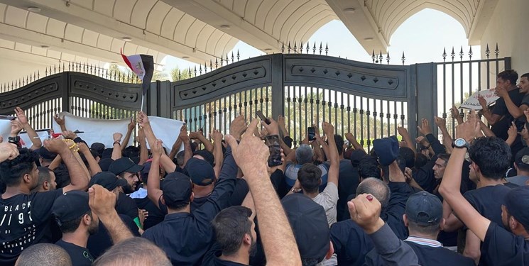 تجمع دوباره آشوبگران حامی مقتدی الصدر، این بار مقابل شورای عالی قضایی