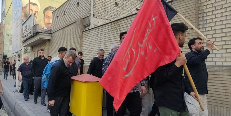 خادمان موکب‌ طریق‌القدس از شهرقدس به کربلا بدرقه شدند