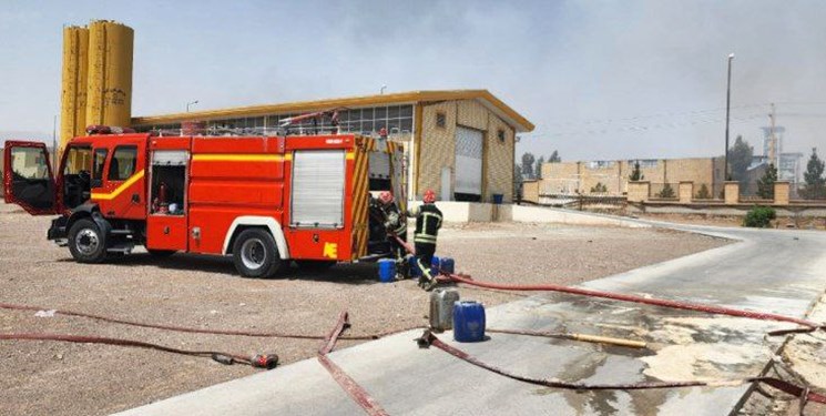 آتش‌سوزی گسترده یک انبار در کرمان