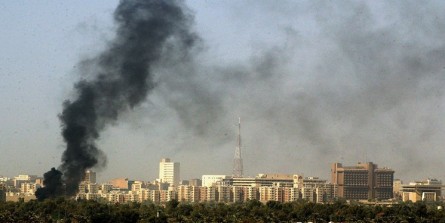 حمله گسترده راکتی به منطقه سبز بغداد، همزمان با جلسه انتخاب رئیس‌جمهور در پارلمان