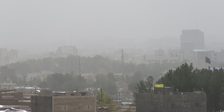 مدارس البرز در پی آلودگی هوا تعطیل شد