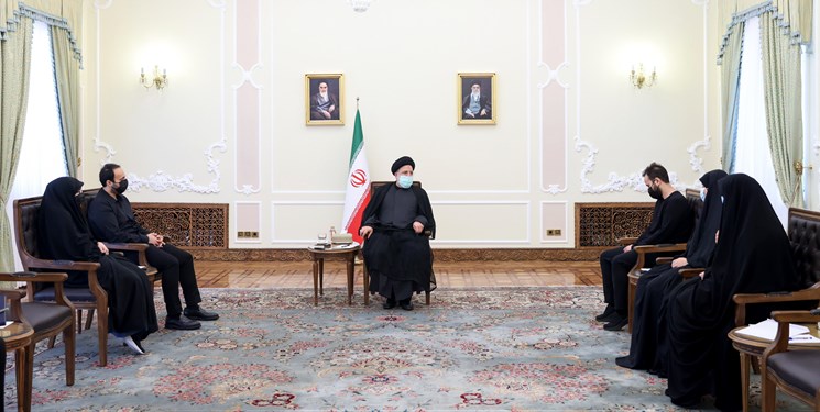 رئیسی: قدرت جمهوری اسلامی ایران برگرفته از خون شهدایی همچون شهیدسلیمانی است