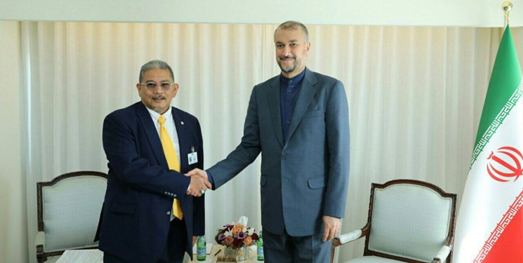 دعوت امیرعبداللهیان از مقامات عالی برونئی برای سفر به ایران