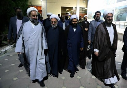 نماینده‌ی مقام معظم رهبری وارد سیستان و بلوچستان شد/ حجت‌الاسلام‌والمسلمین حاج علی‌اکبری در این سفر با خانواده‌ی شهدا و جانباختگان و مجروحین و اقشار مختلف استان دیدار و پیام و تدابیر ویژه‌ی رهبری را منتقل خواهندکرد