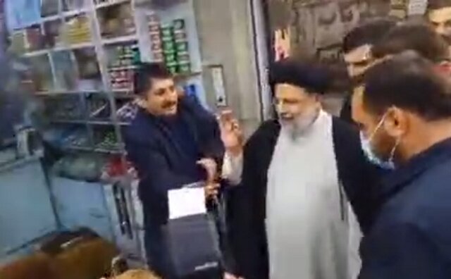 بازدید سرزده رئیسی از بازار سنندج