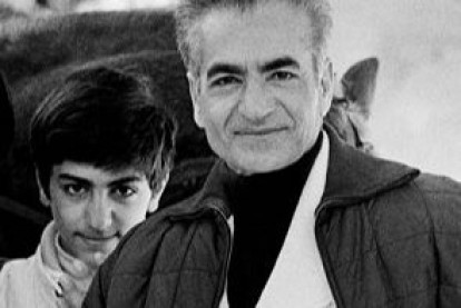 تناقض گویی‌های طایفه‌ی پهلوی/ فراخوان رضا پهلوی برای بزرگداشت روزی که با دستور محمدرضا پهلوی به دانشجویان شلیک مستقیم شد