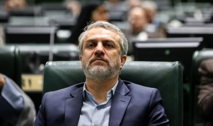فاطمی‌امین توانایی دارد خودرو ۲۰۶ را میلیاردی کند/ وزیرصمت خودش استعفا دهد و بیش از این وقت مجلس و ملت را نگیرد/ هفته‌ی آینده استیضاح وزیر صمت کلید می‌خورد