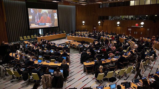 لغو عضویت ایران در کمیسیون مقام زن سازمان ملل/ ۲۹ رای مثبت به لغو عضویت، ۲۴ رای مخالف و ممتنع/ تنظیم کنندگان قطعنامه نگاهی به سابقه‌ی خود کنند