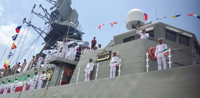 استقبال رسمی از ناوگره ۸۶ نیروی دریایی ارتش