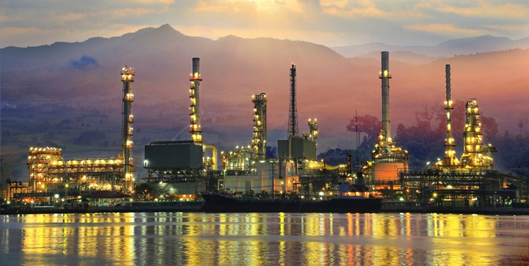 تفاهمنامه بازسازی ۱۷ پالایشگاه فراسرزمینی توسط ایران/ تضامین صادرات پایدار نفت