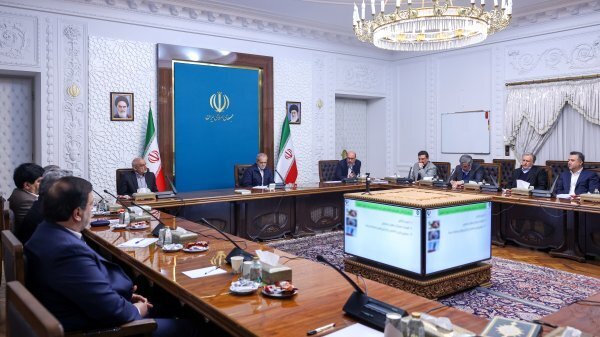پزشکیان: با تجمیع ظرفیتها و به میدان آمدن مردم و مدیران، بسیاری از کارها شدنی است پزشکیان: با تجمیع ظرفیتها و به میدان آمدن مردم و مدیران، بسیاری از کارها شدنی است