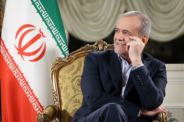 پزشکیان کدام مطالبات اجتماعی را محقق کرد؟/برداشته شدن قدمهای اولیه برای رفع فیلترینگ پزشکیان کدام مطالبات اجتماعی را محقق کرد؟/برداشته شدن قدمهای اولیه برای رفع فیلترینگ